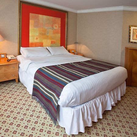 Britannia Daresbury Park Hotel & Spa Warrington Bagian luar foto