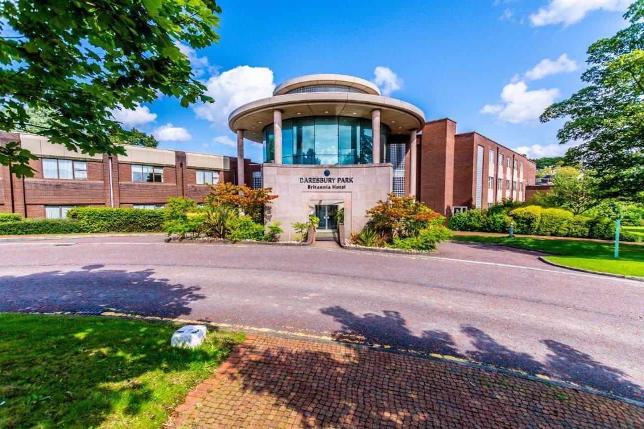 Britannia Daresbury Park Hotel & Spa Warrington Bagian luar foto