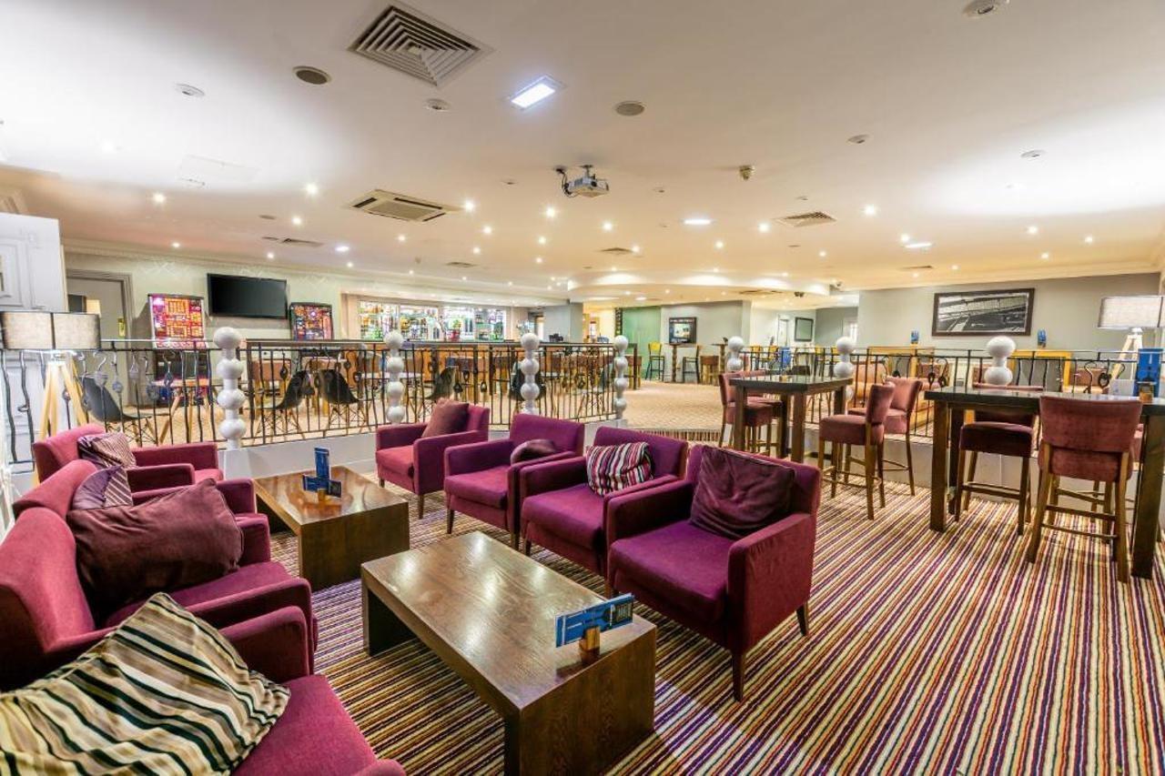 Britannia Daresbury Park Hotel & Spa Warrington Bagian luar foto