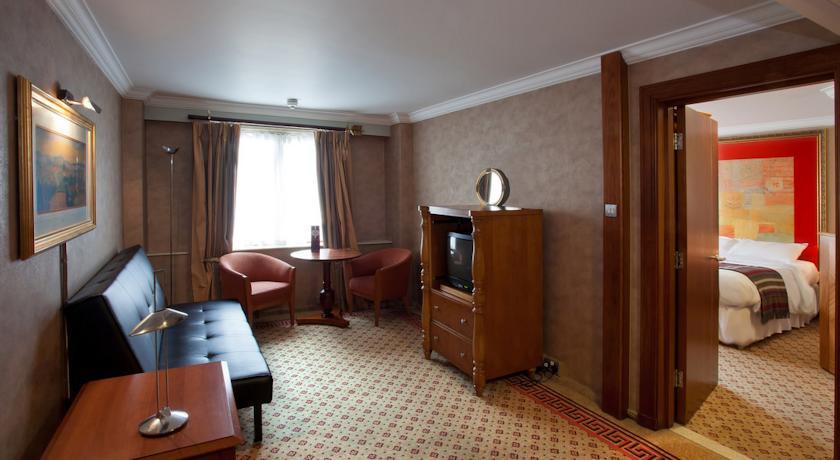 Britannia Daresbury Park Hotel & Spa Warrington Bagian luar foto