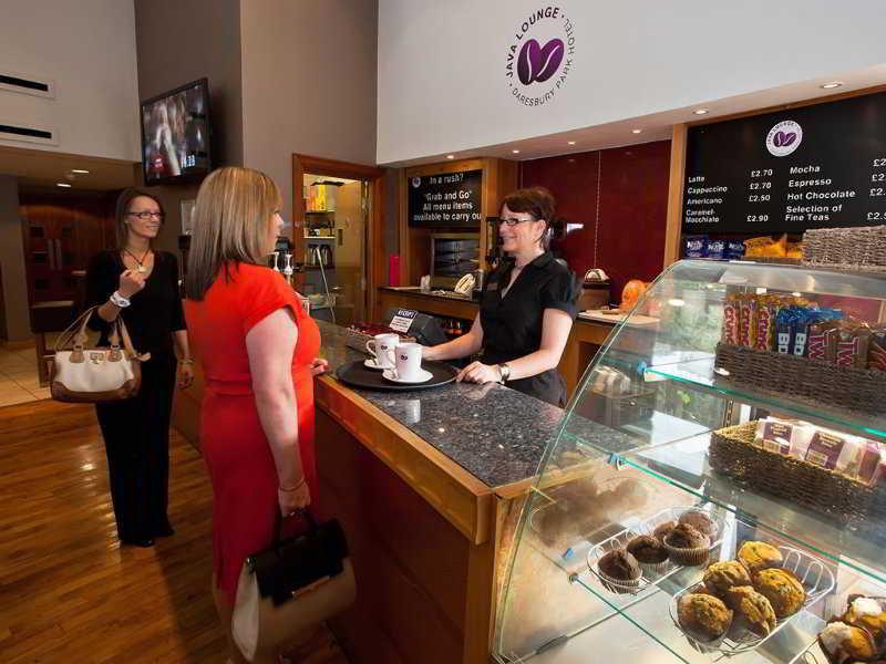 Britannia Daresbury Park Hotel & Spa Warrington Bagian luar foto