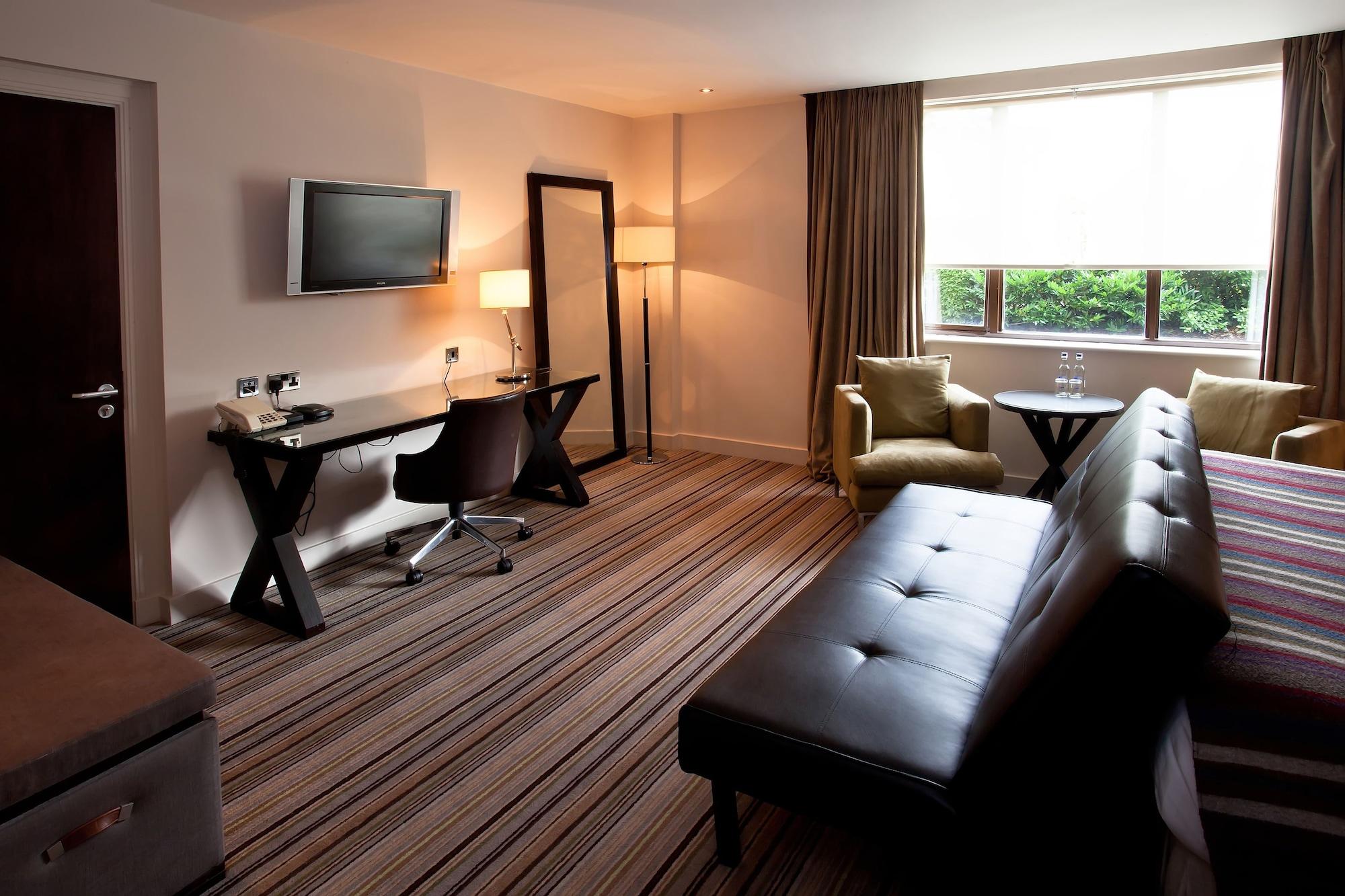Britannia Daresbury Park Hotel & Spa Warrington Bagian luar foto