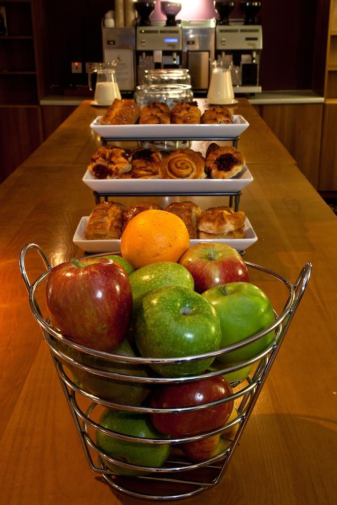 Britannia Daresbury Park Hotel & Spa Warrington Bagian luar foto